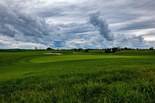 Enjoy Golf: Prevent injury and play better